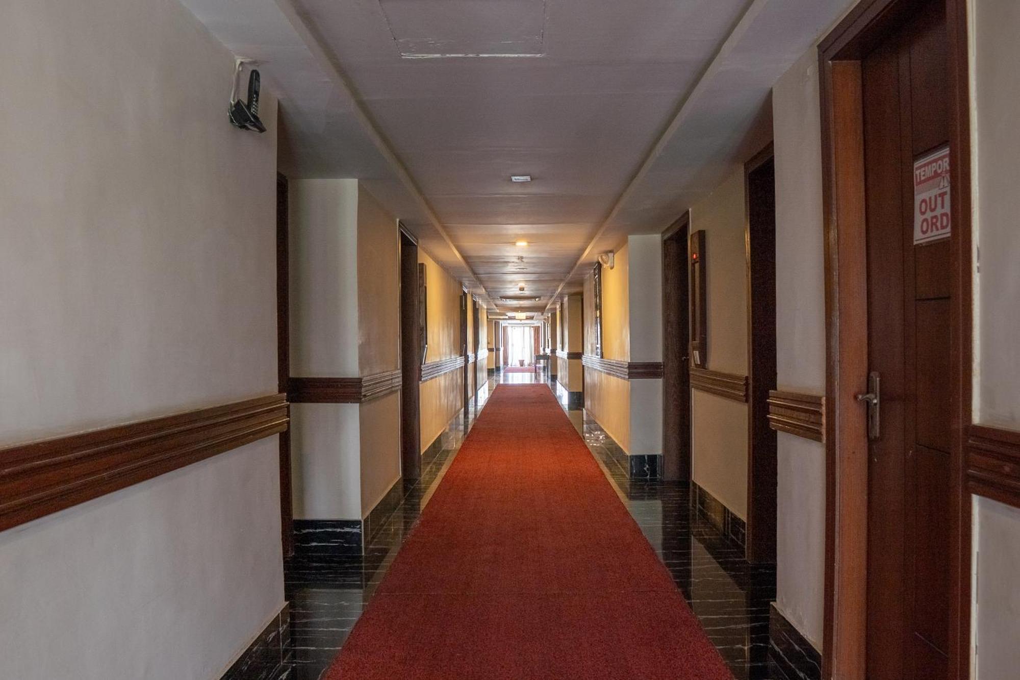 Legend Hotel イスラマバード エクステリア 写真
